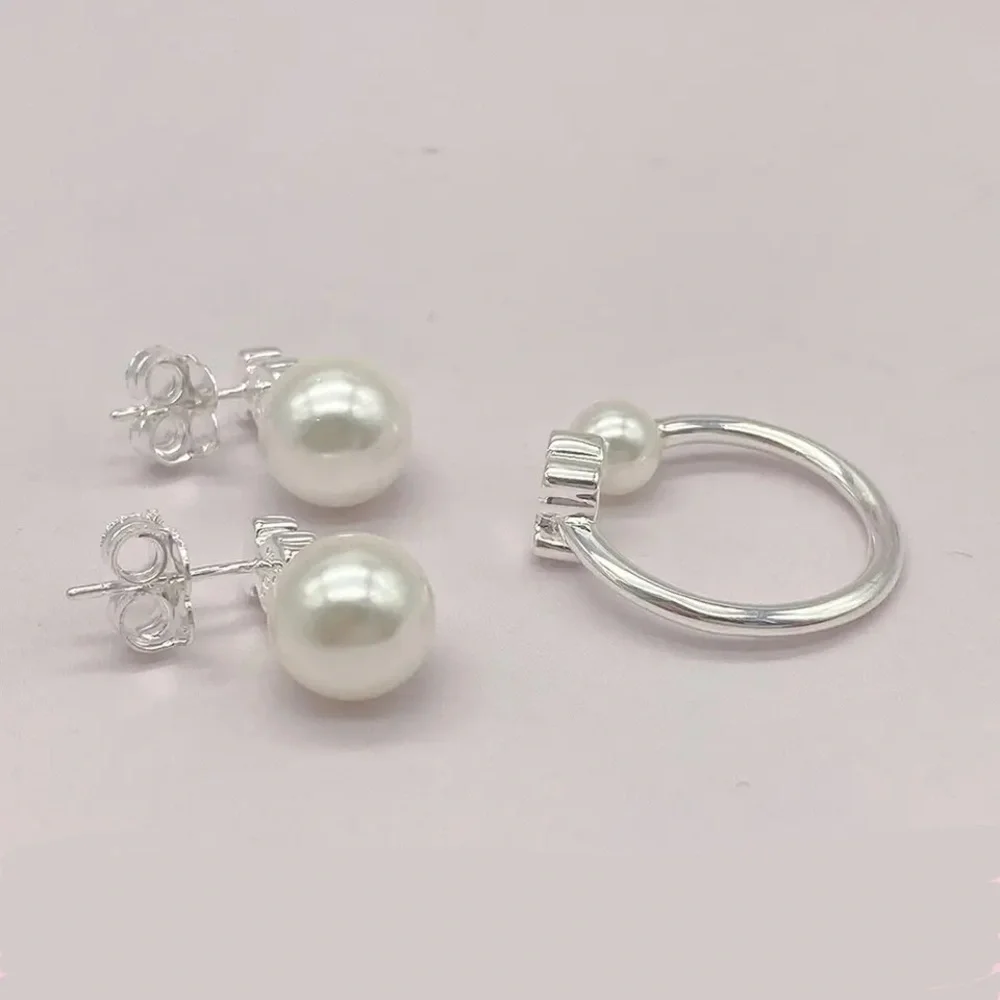 TOUS Gold Bear on Round White Pearl Studs Scoops Earrings - Picture 7 of 16